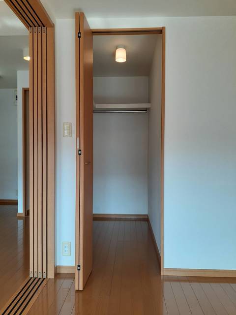 収納　ウォークインクローゼット♪
