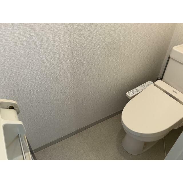 トイレ　ウォシュレット便座