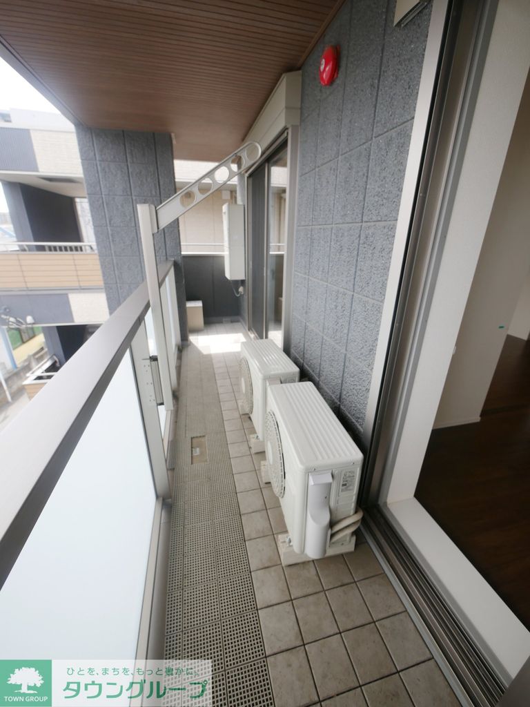 バルコニー　バルコニー