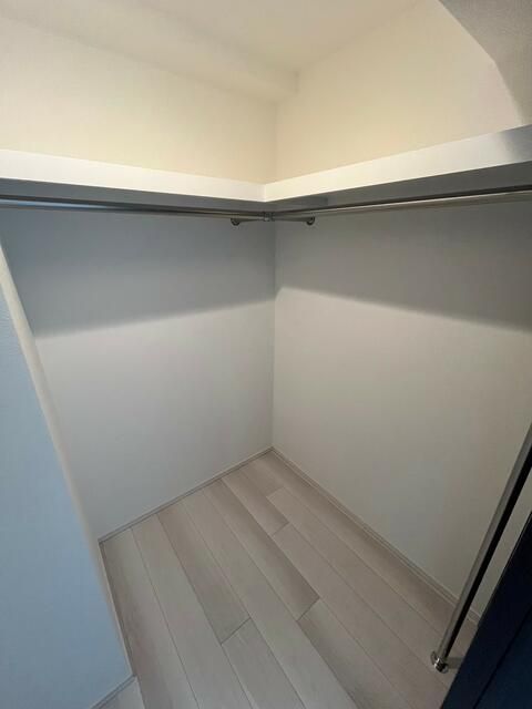 収納　写真は同タイプ住居です。