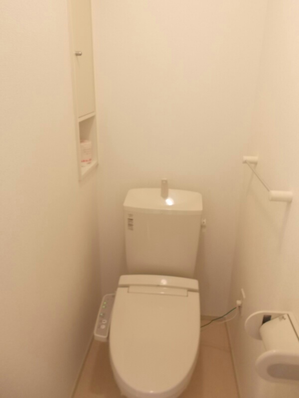 トイレ　トイレ