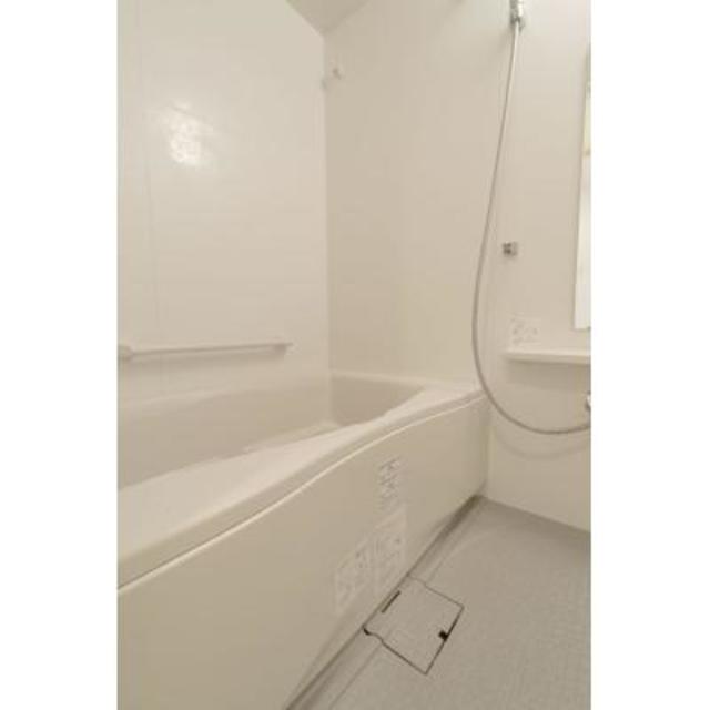 バス・シャワールーム　※写真は同タイプ住戸です。