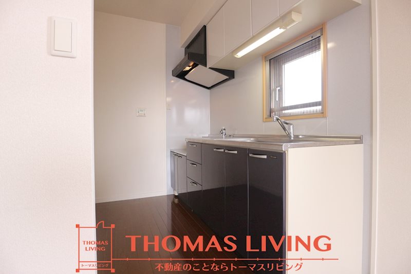 キッチン　料理しやすいゆとりあるキッチンスペースです。