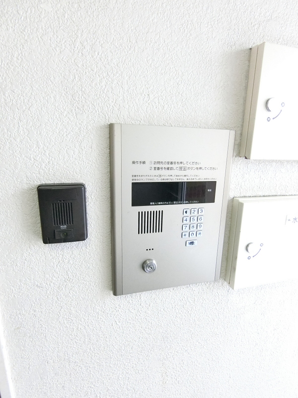 セキュリティ　オートロックの操作盤です。