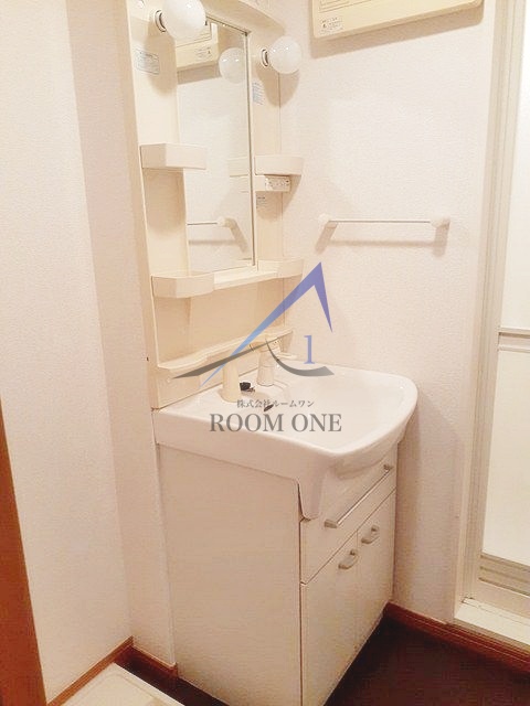 洗面設備　洗面台です。