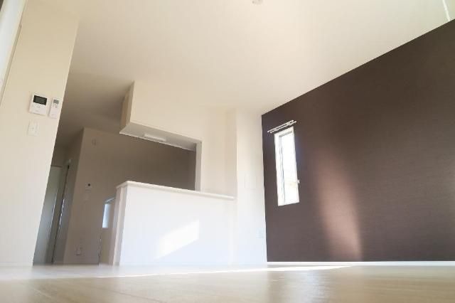 居室・リビング　広々としたリビングです。