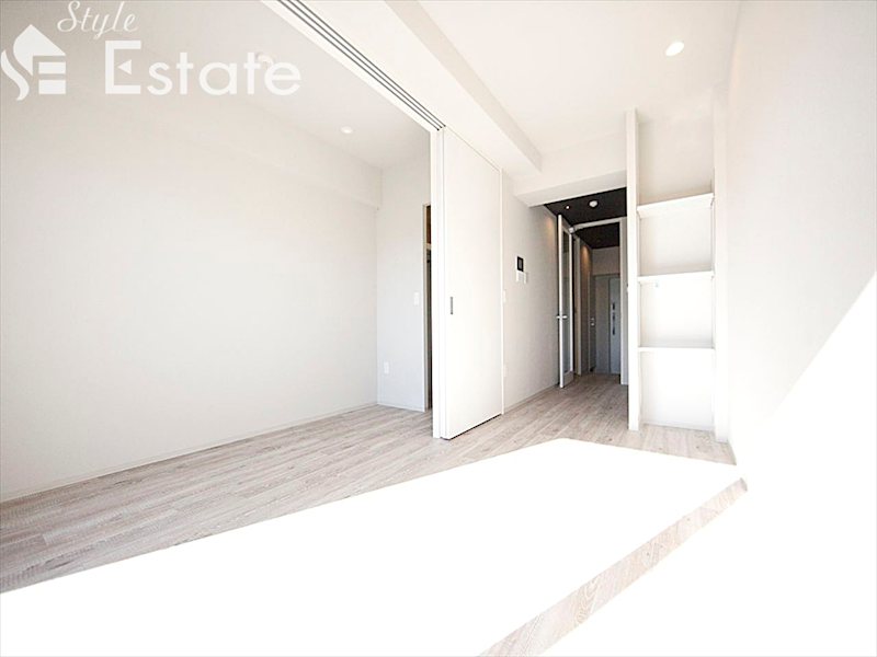 居室・リビング　内装