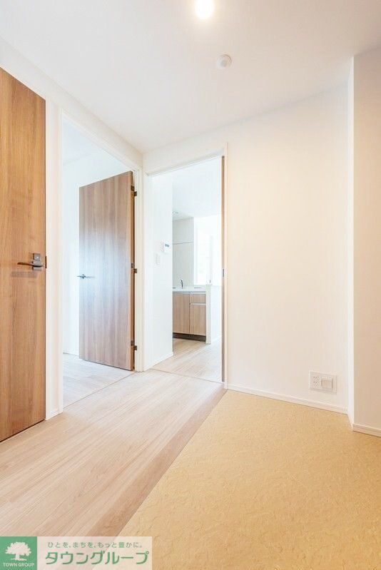 玄関　お問合せは(株)タウンハウジングレジデンス事業部【03-…