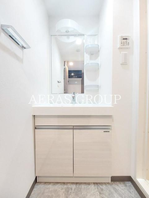 洗面設備　同仕様参考写真