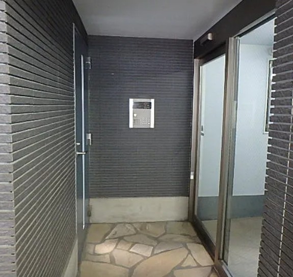 エントランス　☆共用部分☆