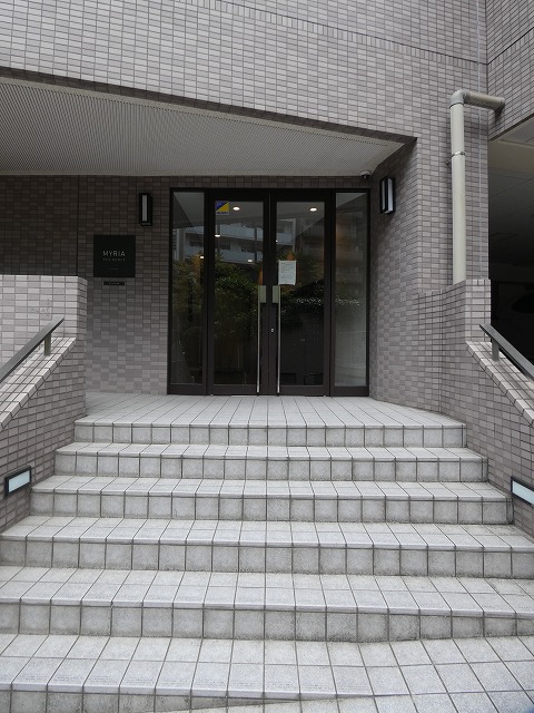 エントランス　エントランス