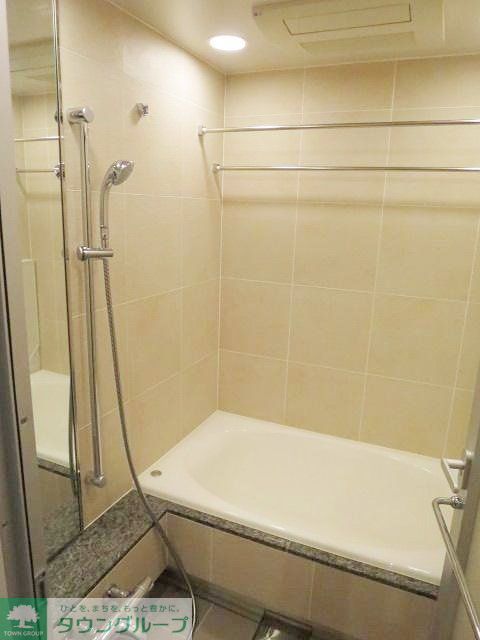 バス・シャワールーム　お部屋探しは株式会社　タウンハウジング　までお気軽にお問合…