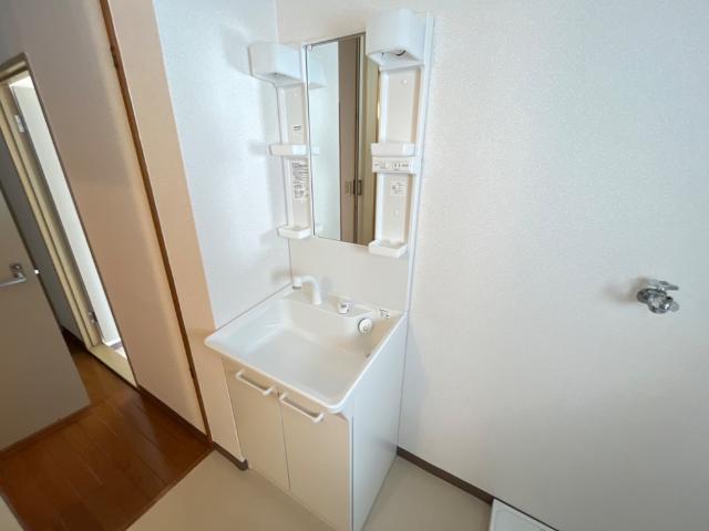 洗面設備　洗髪洗面化粧台