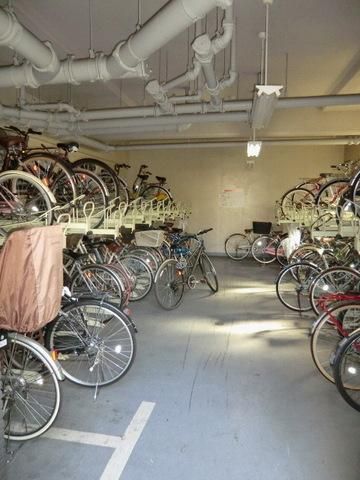 その他共有部分　駐輪場完備