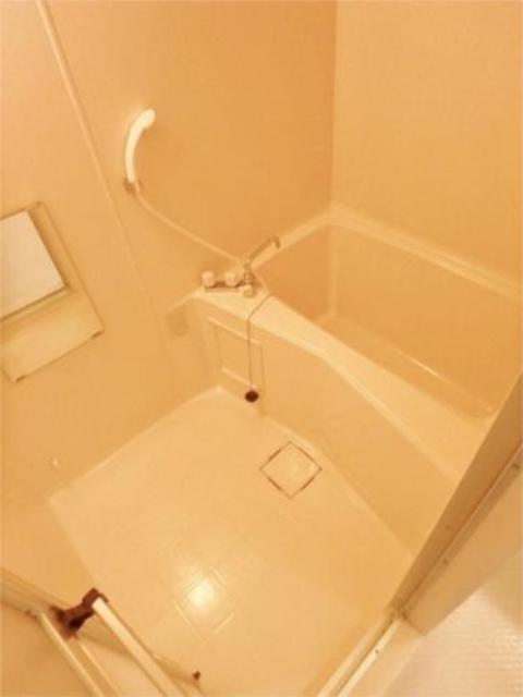 バス・シャワールーム　もちろんバストイレ別