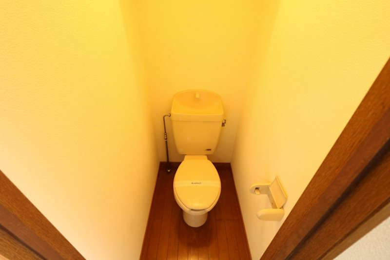 トイレ　※別のお部屋の写真です