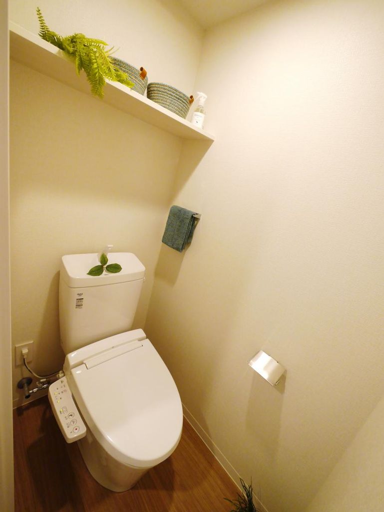 トイレ　トイレ