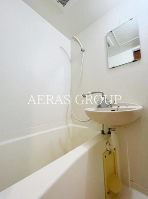 バス・シャワールーム　別部屋参考画像