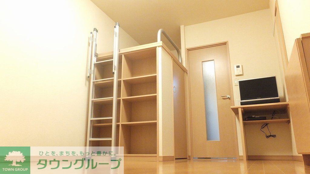 居室・リビング　家具家電付き