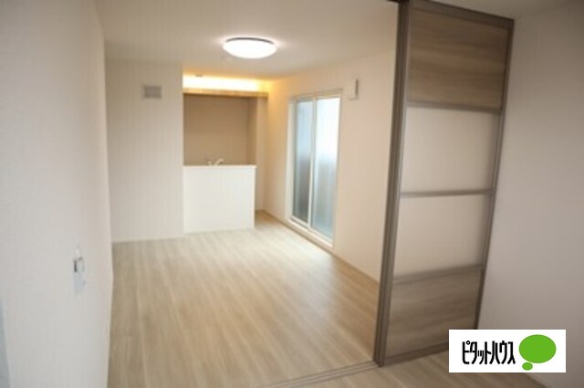 居室・リビング　ＬＤＫ１１．９帖＋東洋室５帖