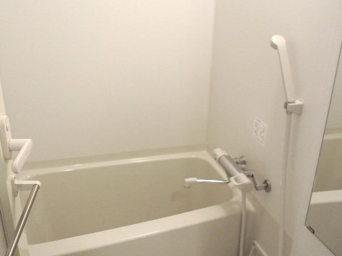 バス・シャワールーム　風呂