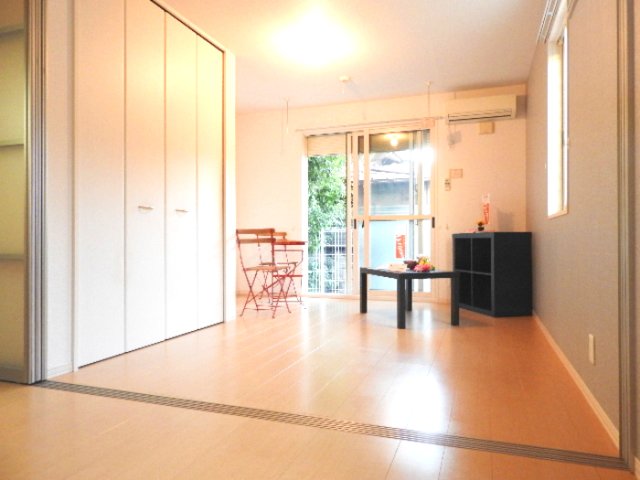 居室・リビング　ゆったりとしたリビングです