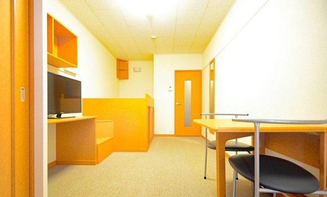 居室・リビング　別号室の写真です。