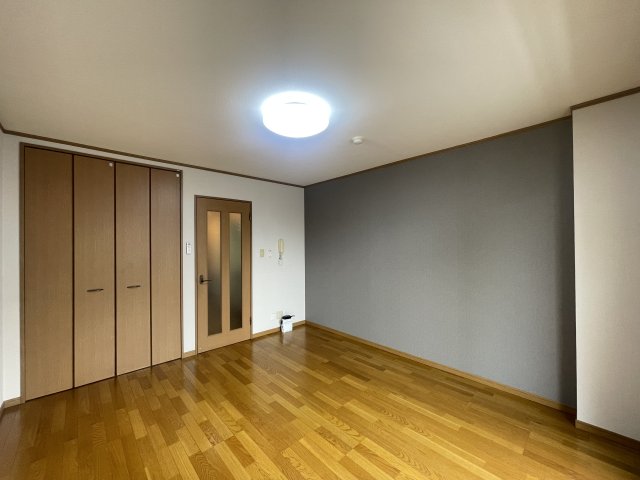 居室・リビング　※同物件別号室の写真になります