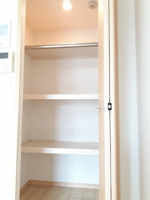収納　収納
