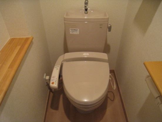 トイレ　参考写真