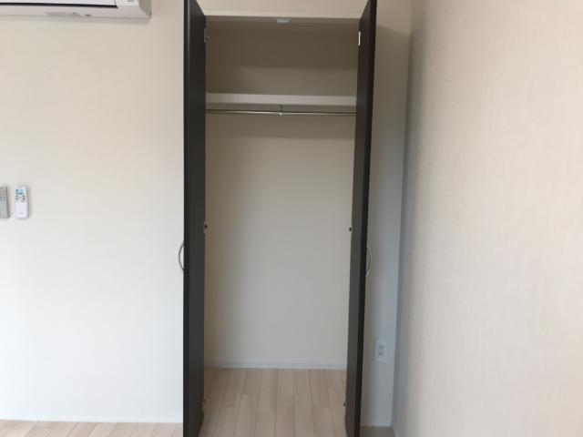 収納　クローゼット