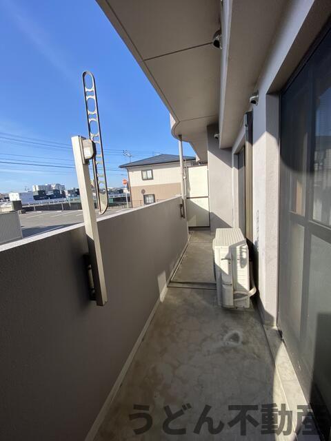 バルコニー　うどん県のお部屋探しはうどん不動産へ うどんちゃんとLINE