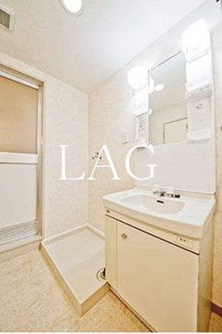 洗面設備　独立洗面台です。