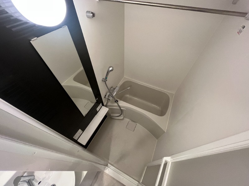 バス・シャワールーム　別部屋参考写真