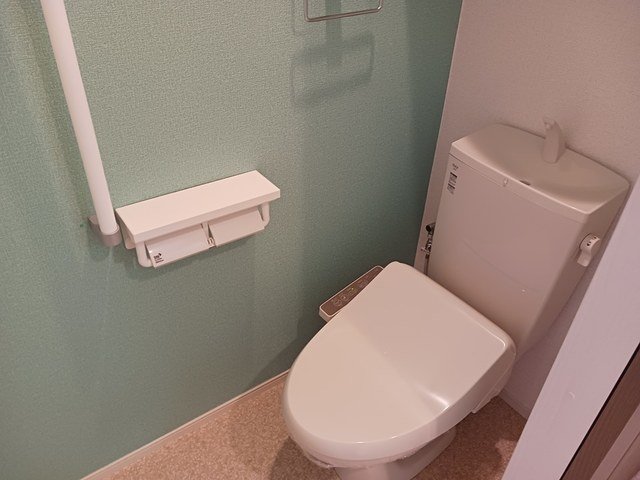 トイレ　トイレもきれいです