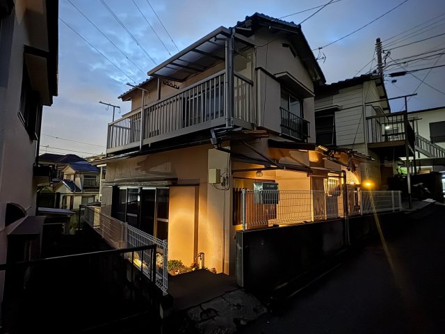 その他設備　夜間は自動ライトアップ！防犯上も安心