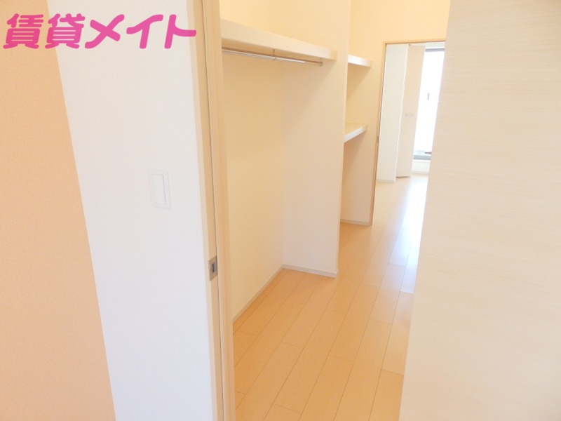 収納　反転タイプ参考写真