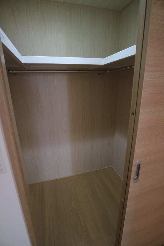 収納　※同タイプ別室参考写真
