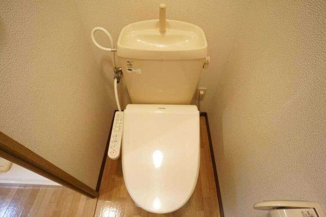 トイレ　トイレ