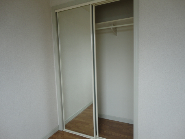 収納　北洋室クローゼット