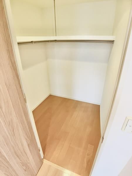 収納　写真は同タイプ住居です