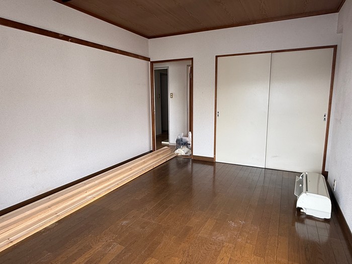 その他部屋・スペース　※施工中※南西向き洋室7.4帖☆収納スペースがあります♪荷物