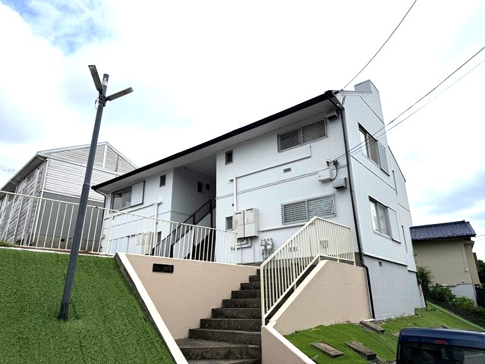 建物外観　ペットOK♪東急田園都市線「市が尾」駅まで徒歩圏内の2階建て