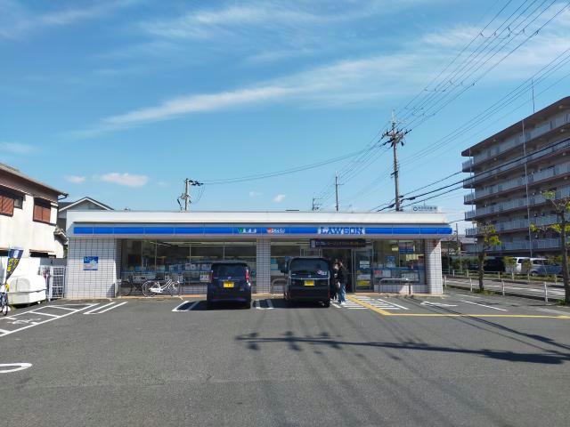 コンビニ　ローソン忠岡東店（コンビニ）まで343m
