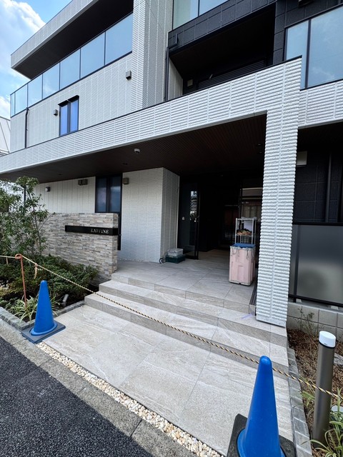 エントランス　★エントランス★