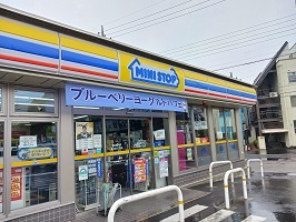 コンビニ　ミニストップ（コンビニ）まで80m