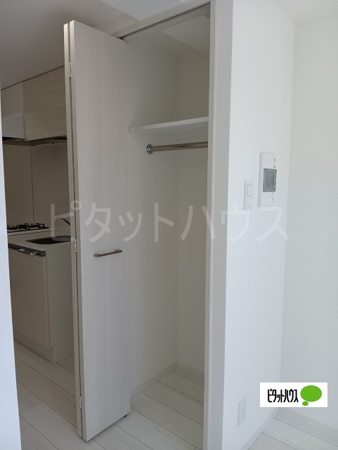 収納　クローゼット