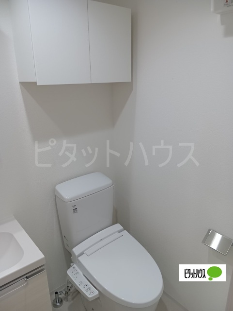 トイレ　温水洗浄便座
