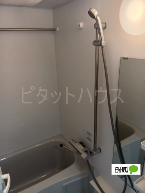 バス・シャワールーム　バスルーム