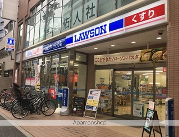 その他　【コンビニエンスストア】ローソン　千駄木不忍通店（その他）まで4m